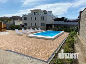 Дом 250м&sup2;, 3-этажный, посуточно, 