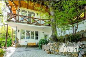 Дом 130м², 2-этажный, посуточно, 