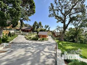 Дом 75м&sup2;, 2-этажный, посуточно, 