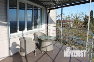 Дом 100м&sup2;, 3-этажный, посуточно, 