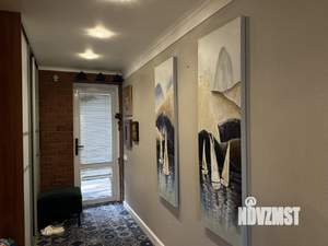 Таунхаус 275м², 3-этажный, на длительный срок, 