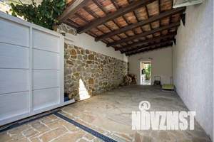 Дом 350м&sup2;, 1-этажный, посуточно, 