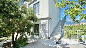 Дом 350м², 4-этажный, посуточно, 