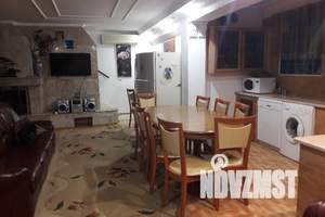 Дом 200м², 3-этажный, посуточно, 