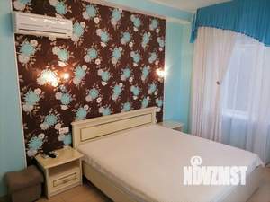 Дом 300м², 3-этажный, посуточно, 