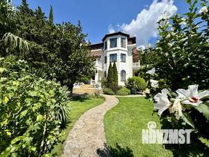 Дом 550м², 3-этажный, посуточно, 