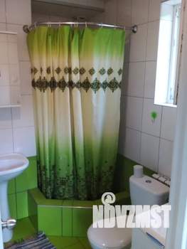 Дом 40м&sup2;, 2-этажный, посуточно, 