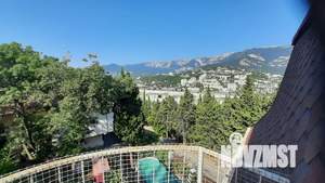 Дом 180м&sup2;, 3-этажный, посуточно, 