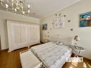Дом 1050м², 5-этажный, посуточно, 