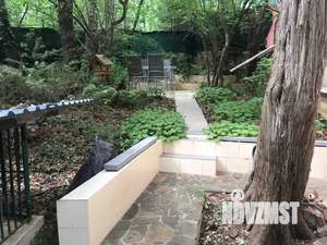 Дом 300м&sup2;, 3-этажный, посуточно, 