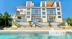 Дом 83м&sup2;, 3-этажный, посуточно, 