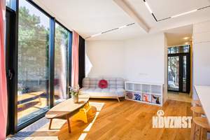 Коттедж 108м&sup2;, 2-этажный, на длительный срок, 