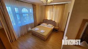 Дом 320м&sup2;, 4-этажный, посуточно, 