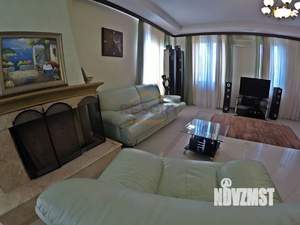 Дом 250м&sup2;, 3-этажный, посуточно, 