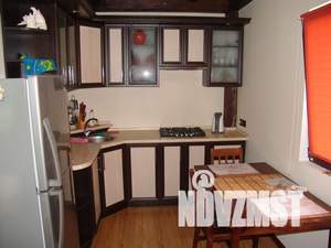 Дом 80м&sup2;, 2-этажный, посуточно, 