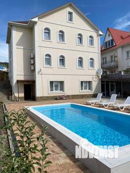 Дом 300м&sup2;, 3-этажный, посуточно, 