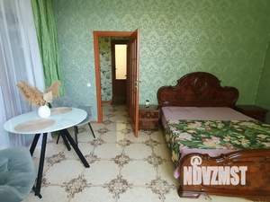 Дом 40м&sup2;, 3-этажный, посуточно, 