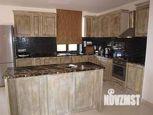 Дом 689м&sup2;, 2-этажный, посуточно, 