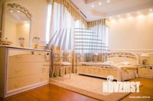 Дом 590м&sup2;, 3-этажный, посуточно, 