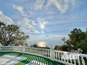 Дом 585м&sup2;, 2-этажный, посуточно, 