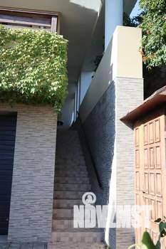 Дом 16м&sup2;, 2-этажный, посуточно, 