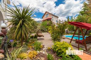 Дом 140м&sup2;, 3-этажный, посуточно, 