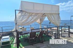 Дом 200м&sup2;, 3-этажный, посуточно, 