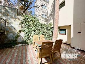 Дом 500м&sup2;, 5-этажный, посуточно, 