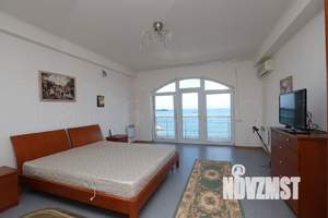 Дом 210м&sup2;, 4-этажный, посуточно, 