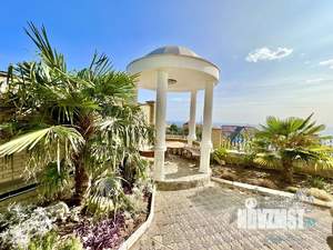 Дом 300м², 3-этажный, посуточно, 