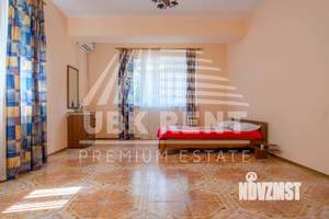 Дом 280м², 2-этажный, посуточно, 