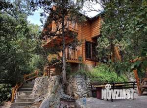 Дом 100м&sup2;, 2-этажный, посуточно, 