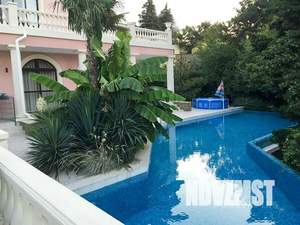 Дом 689м², 2-этажный, посуточно, 