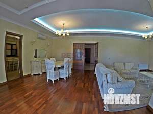 Дом 325м², 2-этажный, посуточно, 
