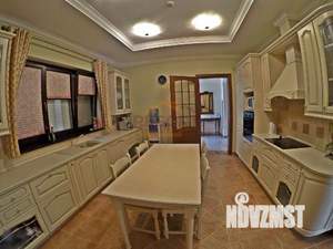 Дом 325м², 2-этажный, посуточно, 