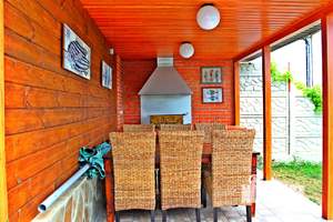 Дом 200м&sup2;, 2-этажный, посуточно, 