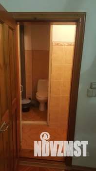 Дом 18м&sup2;, 3-этажный, посуточно, 