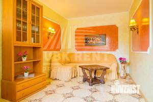 Дом 350м², 3-этажный, посуточно, 