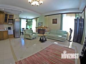 Дом 250м², 3-этажный, посуточно, 