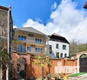 Дом 400м&sup2;, 4-этажный, посуточно, 