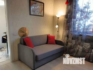 Дом 35м&sup2;, 3-этажный, посуточно, 