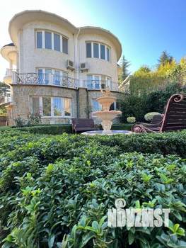 Дом 360м&sup2;, 3-этажный, посуточно, 