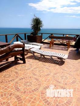 Дом 400м&sup2;, 3-этажный, посуточно, 