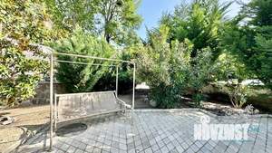 Дом 250м&sup2;, 2-этажный, посуточно, 