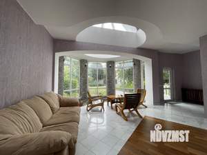 Дом 600м&sup2;, 2-этажный, посуточно, 