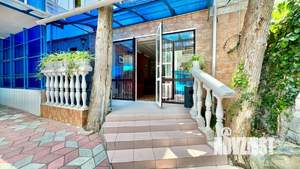 Дом 200м&sup2;, 3-этажный, посуточно, 