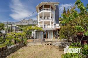 Дом 345м², 4-этажный, на длительный срок, 