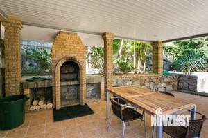 Дом 400м&sup2;, 2-этажный, посуточно, 