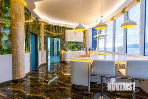 Дом 610м&sup2;, 5-этажный, посуточно, 