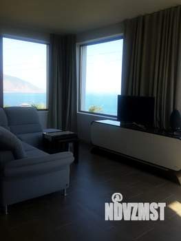 Дом 320м², 3-этажный, на длительный срок, 